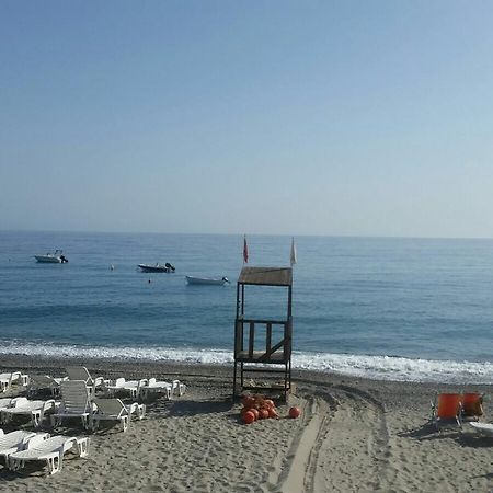 La Perla Jonica Hotel โบวา มารีนา ภายนอก รูปภาพ